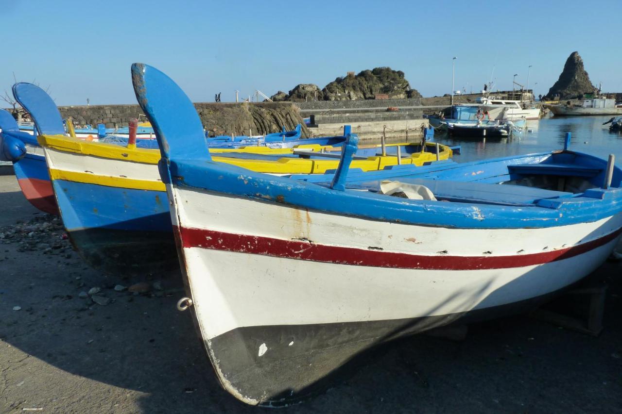 Apartamento Sea Breeze Acitrezza Aci Castello Exterior foto