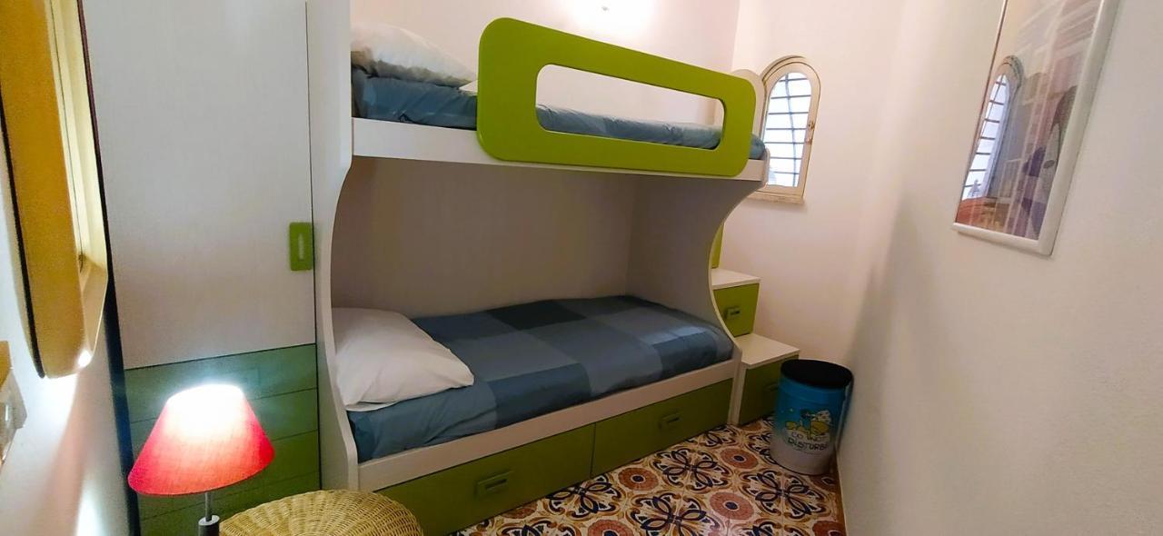 Apartamento Sea Breeze Acitrezza Aci Castello Exterior foto
